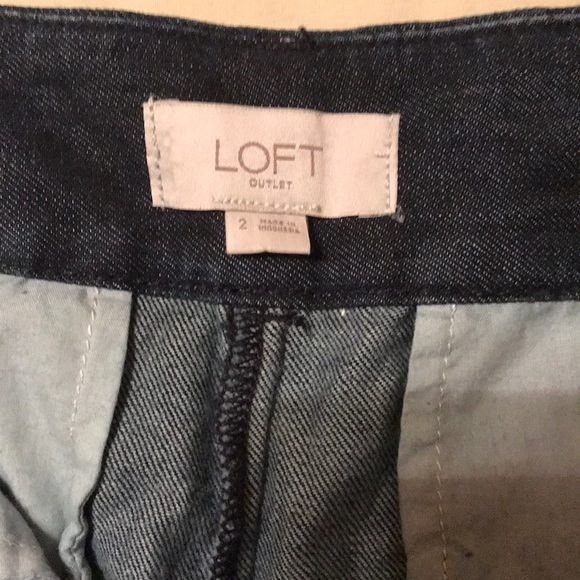 Four pairs of shorts. - Picture 7 of 8